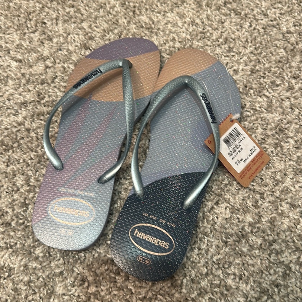 NWT Havaianas Women Slim Flip Flop - Picture 1 of 4